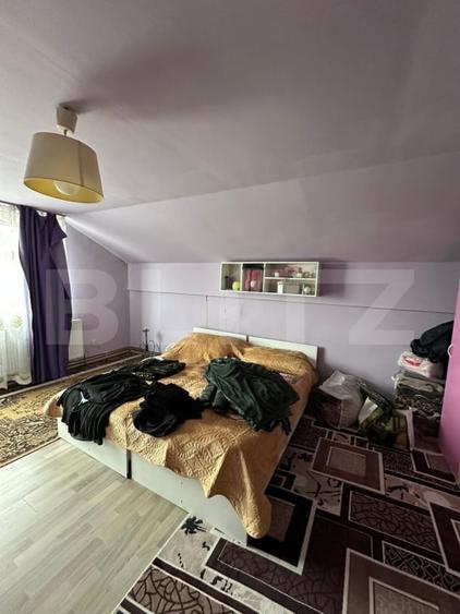 Casă individuală cu 6 camere cu Canalizare în Exterior Sud