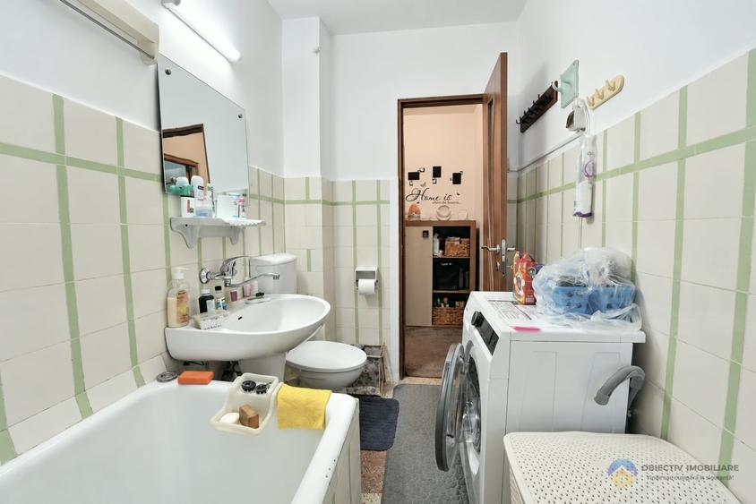 Apartament cu 2 camere semidecomandat în Precista