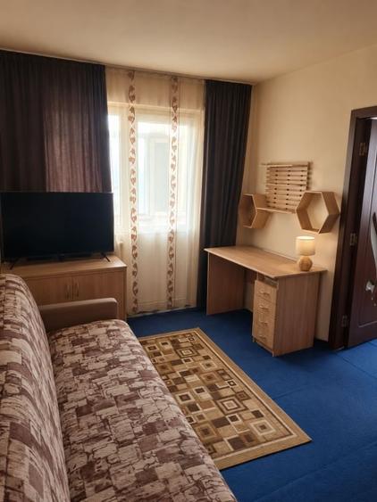 Apartament 2 camere, zona Bals - 1