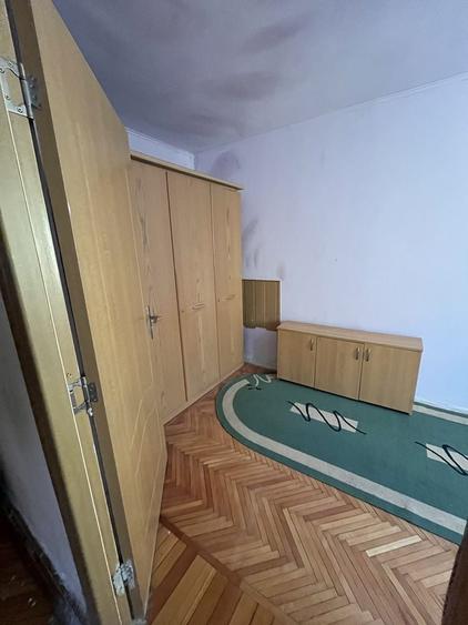 Apartament cu 2 camere nedecomandat în Central