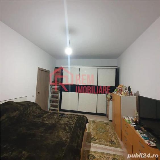 Apartament cu 2 camere decomandat în Fundeni
