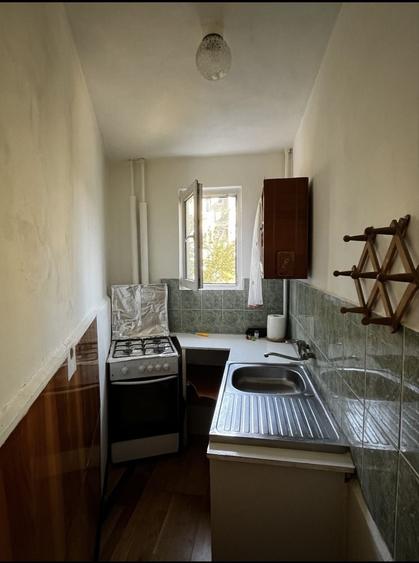 Garsonieră decomandată în Exterior Vest