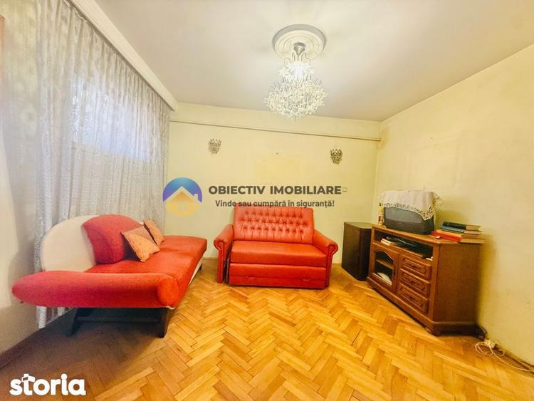Apartament cu 4 camere semidecomandat, mobilat în Central