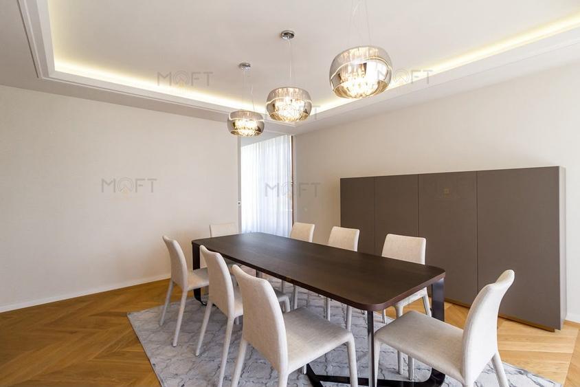 Apartament cu 4 camere decomandat, mobilat în Primăverii