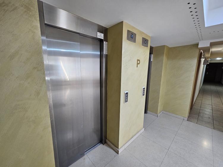 Apartament cu 2 camere semidecomandat în Timișoara