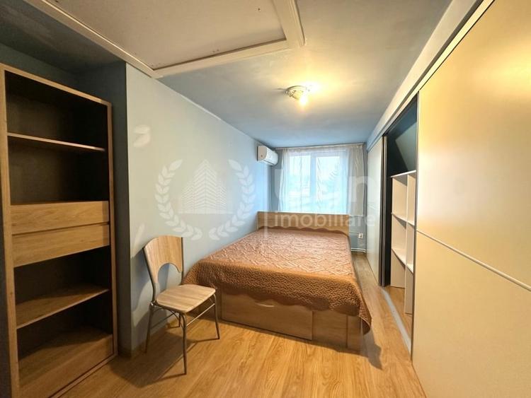 Apartament cu 3 camere decomandat, mobilat în Central