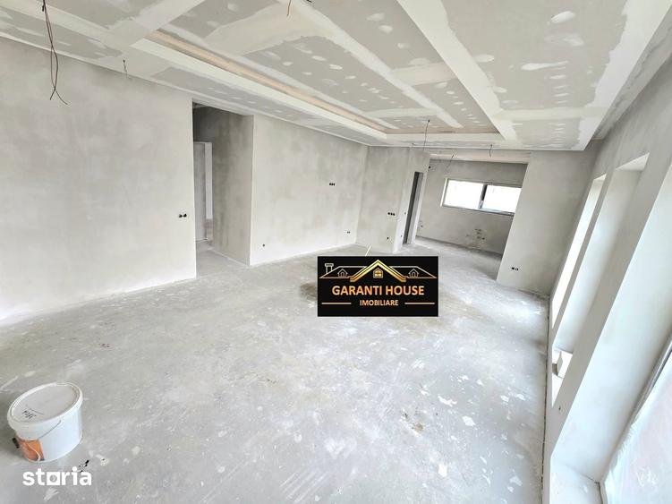 Casă cu 4 camere cu Teren 690 Mp în Central