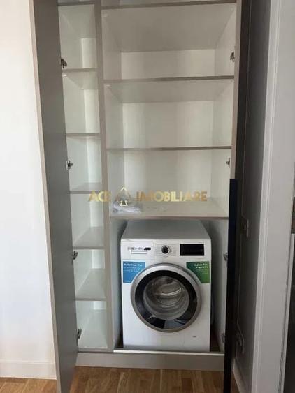 Apartament cu 2 camere semidecomandat, mobilat în Jiului
