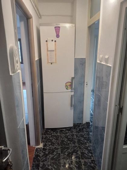 Garsonieră decomandată în Nicolina
