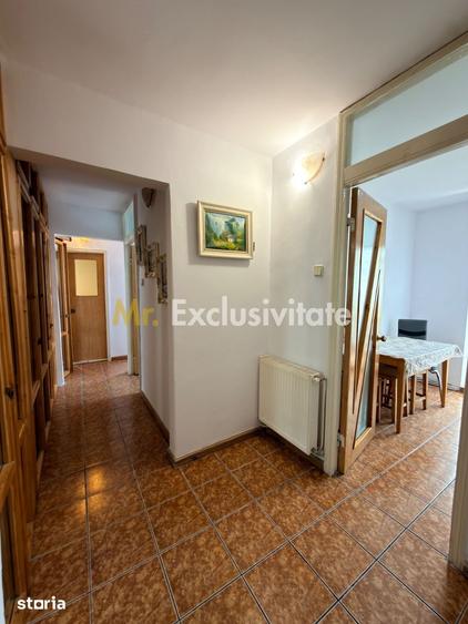 Apartament cu 3 camere decomandat în Central