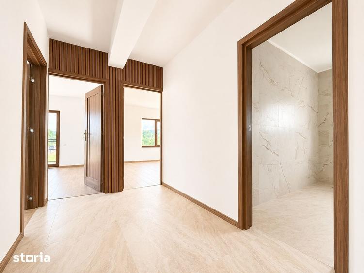 Casă cu 4 camere cu Teren 400 Mp în Luna