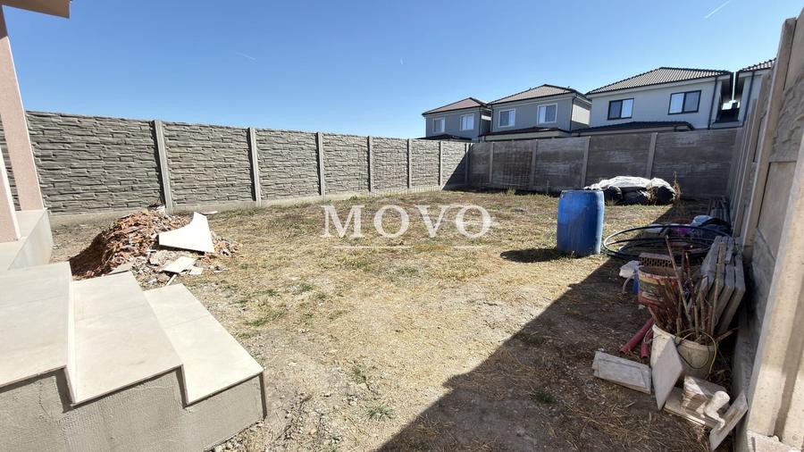 Duplex cu 4 camere cu Teren 350 Mp în Moșnița Nouă