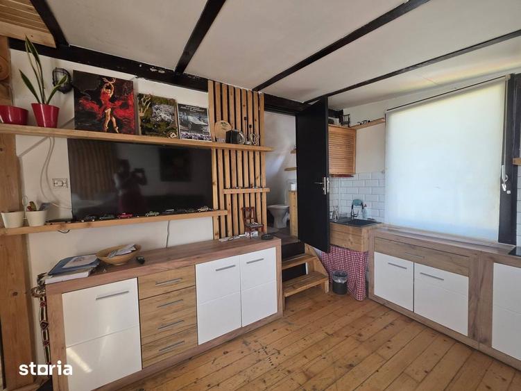 Casă cu 3 camere cu Teren 300 Mp în Sânmartin