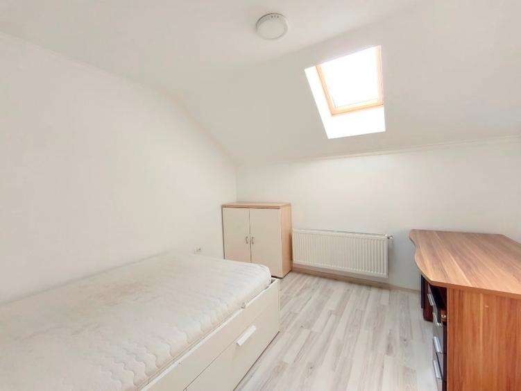 Apartament cu 4 camere decomandat, mobilat în UTA