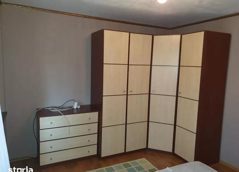 Apartament 3 camere -  decomandat - 8