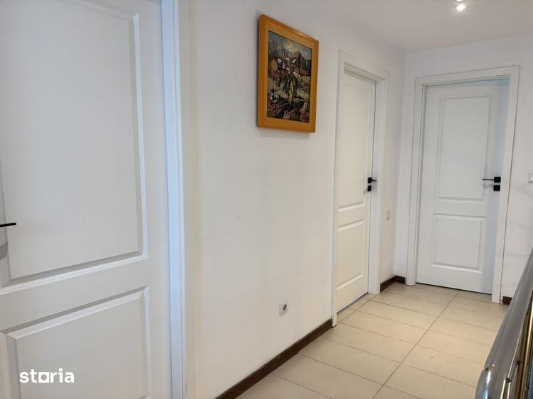 Casă cu 3 camere cu Teren 335 Mp în Ștefăneștii de Jos