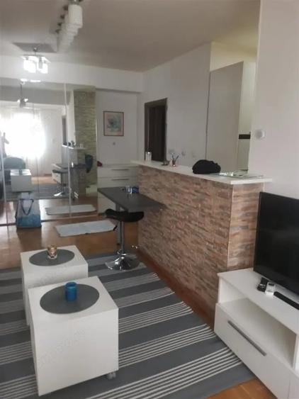 Garsoniera de inchiriat in zona Aparatorii Patriei - 7