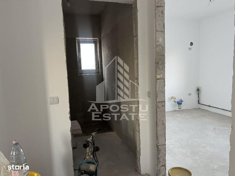 Casă cu 4 camere în Ghiroda