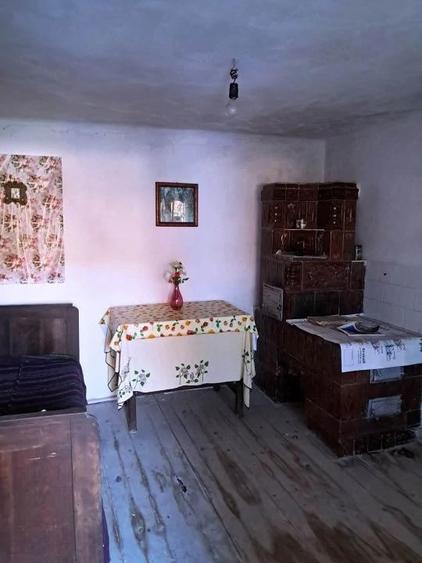 Casa ?i teren de vanzare Polovragi - Racovi?a - 10