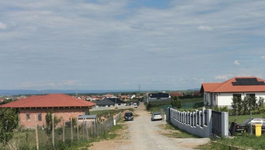 Teren intravilan de 750 mp, în Cihei