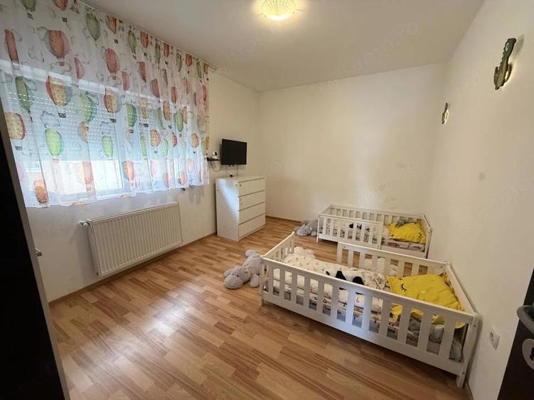 Apartament cu 3 camere decomandat în Sânandrei
