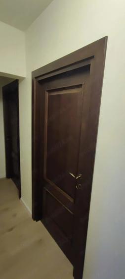 Apartament cu 4 camere semidecomandat în Colentina