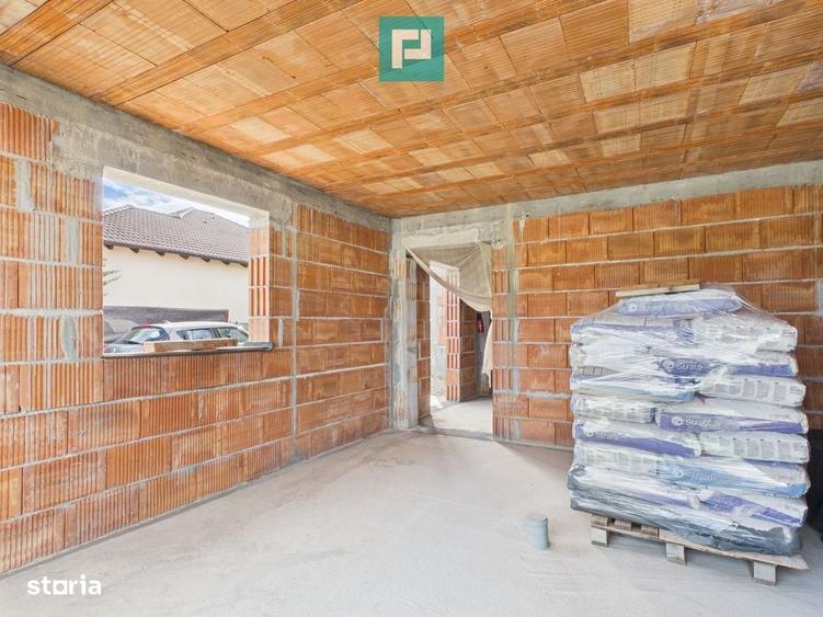 Casă cu 4 camere în Bodrogu Vechi