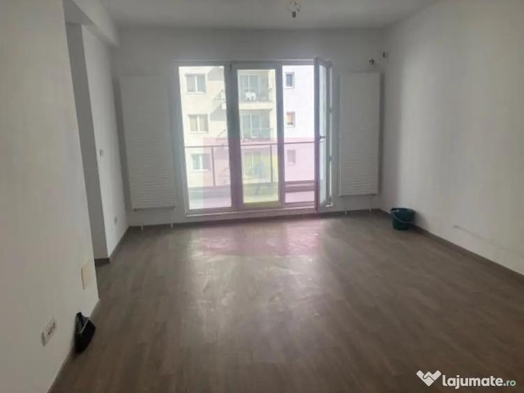 Apartament cu 2 camere semidecomandat în Prelungirea Ghencea