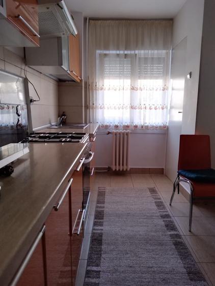 Apartament cu 2 camere semidecomandat în Rogerius