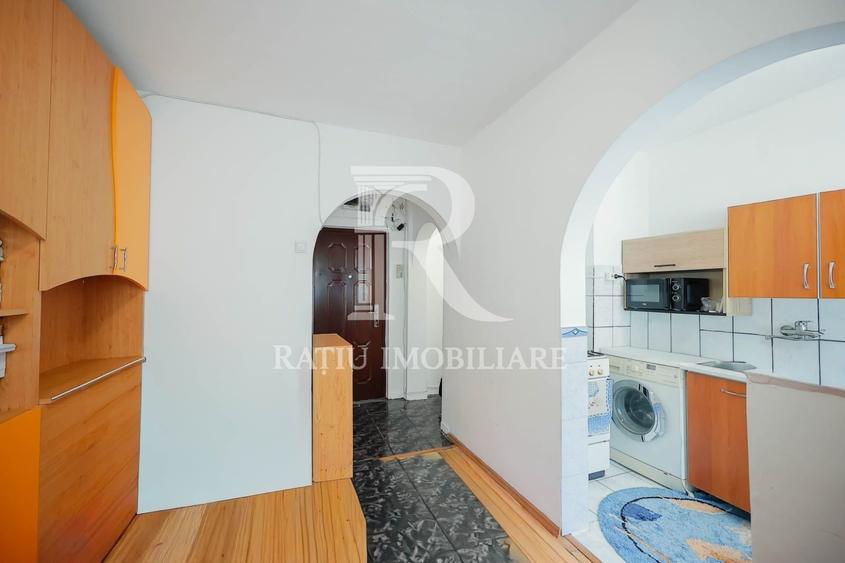 Apartament cu 2 camere decomandat, mobilat în Rogerius