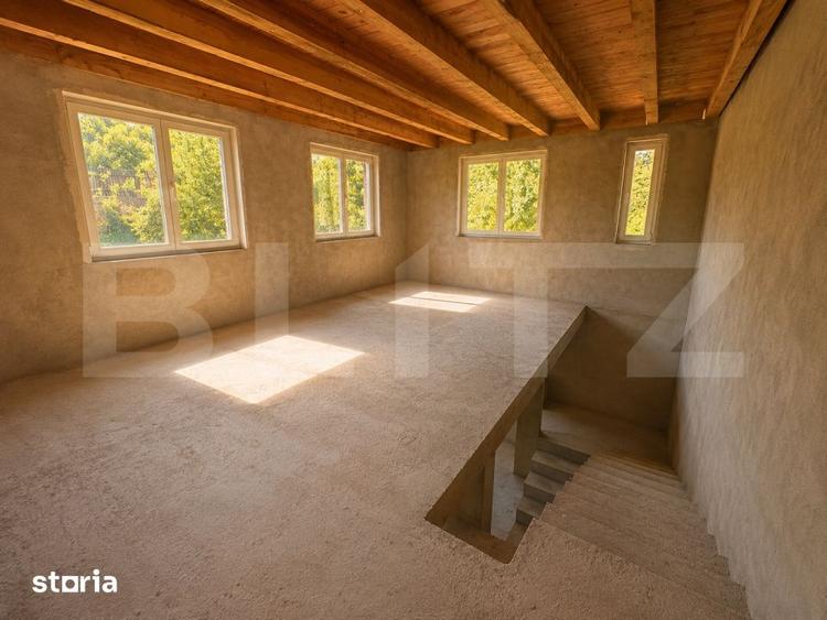 Casă cu 3 camere cu Teren 100 Mp în Livezeni
