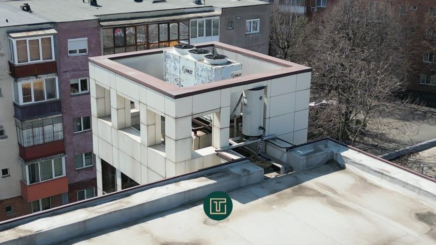 Spațiu comercial, de 886 mp, în Micălaca