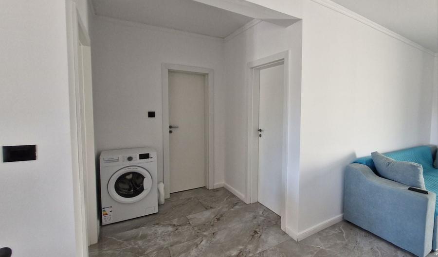 Casă cu 2 camere în Central