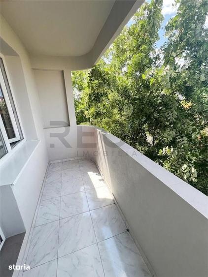 Apartament cu 4 camere decomandat în Nufărul