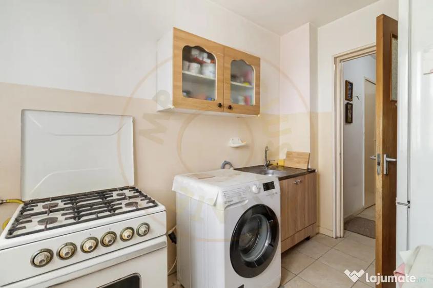 Apartament cu 2 camere semidecomandat, mobilat în Obor