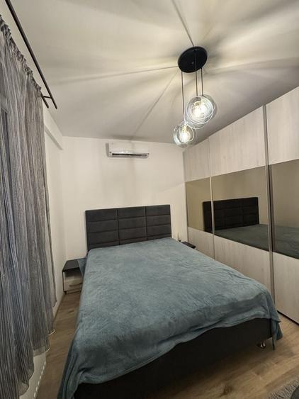 Apartament cu 2 camere nedecomandat în Olteniței