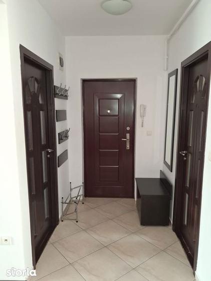Apartament cu 3 camere în Florești