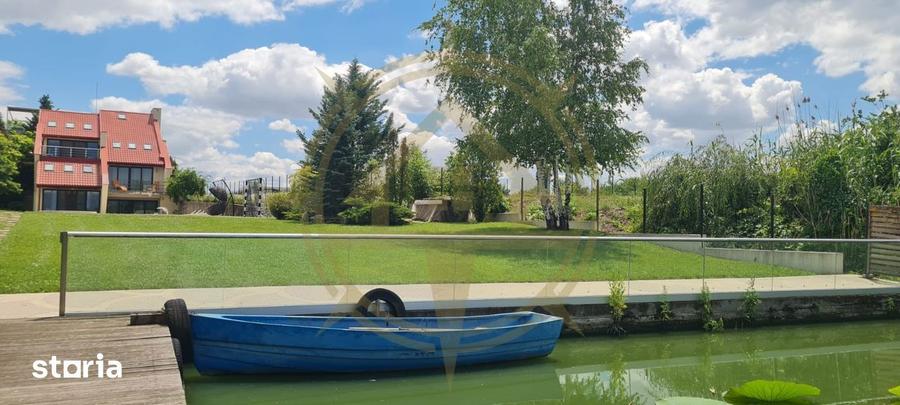 Dom00444 - vila luxurianta la lac cu ponton si casa de barca snagov - 17