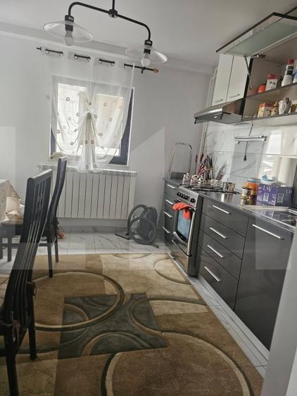 Casă individuală cu 5 camere cu Teren 700 Mp în Sud-Vest