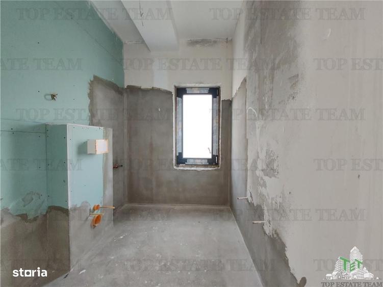 Casă cu 4 camere în Tunari