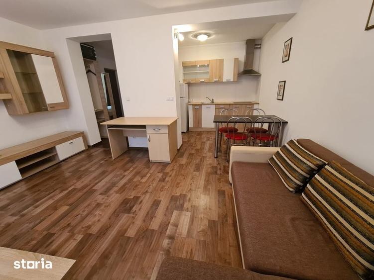 Apartament cu 2 camere semidecomandat în Olimpia-Stadion