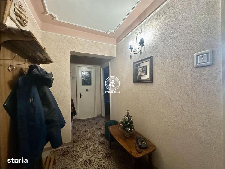 Apartament 3 camere de vanzare Centru - 3