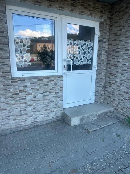 Spațiu comercial, de 40 mp, în Central