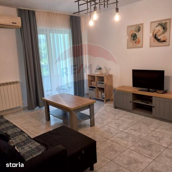 Apartament cu 2 camere decomandat în Centrul Istoric