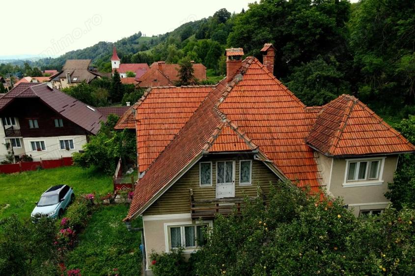 Teren de 4000 mp, în Bran