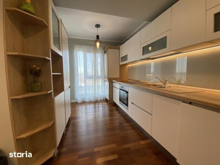 Apartament cu 4 camere decomandat în Străulești