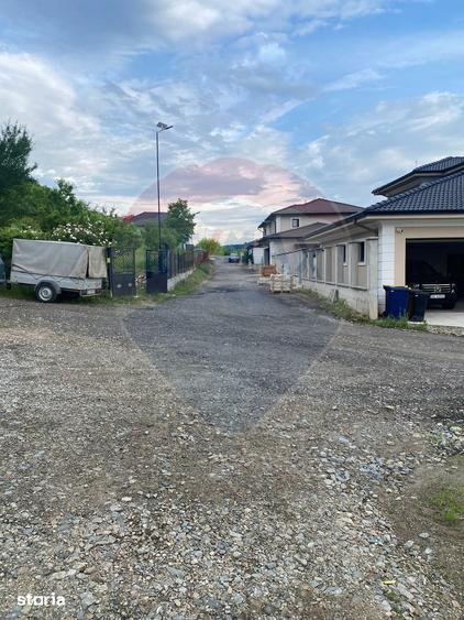 Teren de 852 mp, în Central