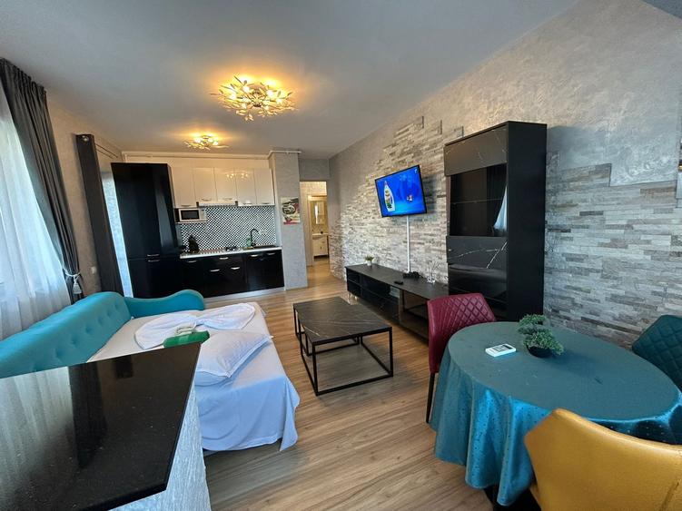 Apartament cu 2 camere semidecomandat în Central