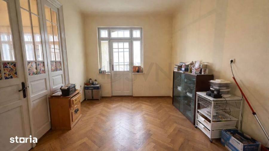 Apartament cu 5 camere în Floreasca