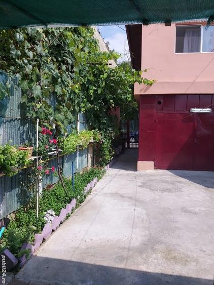 Casă cu 6 camere cu Teren 250 Mp în Central